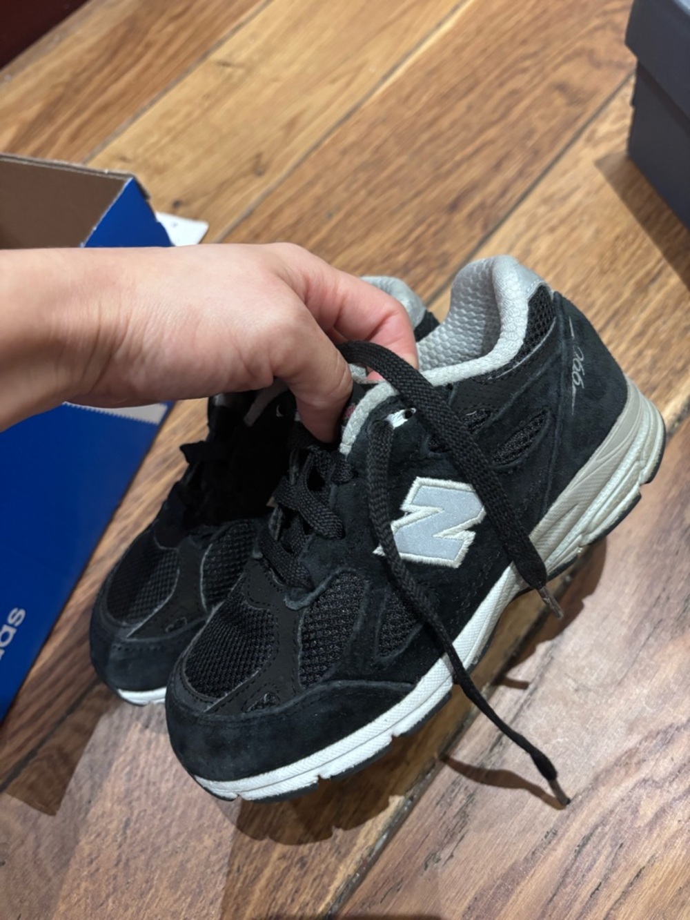 New Balance Kids Black and White Sneakers